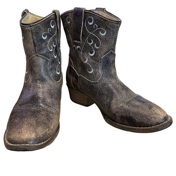 Sterling River women’s embroidered distressed leather western ankle boots size 7 - Picture 4 of 13
